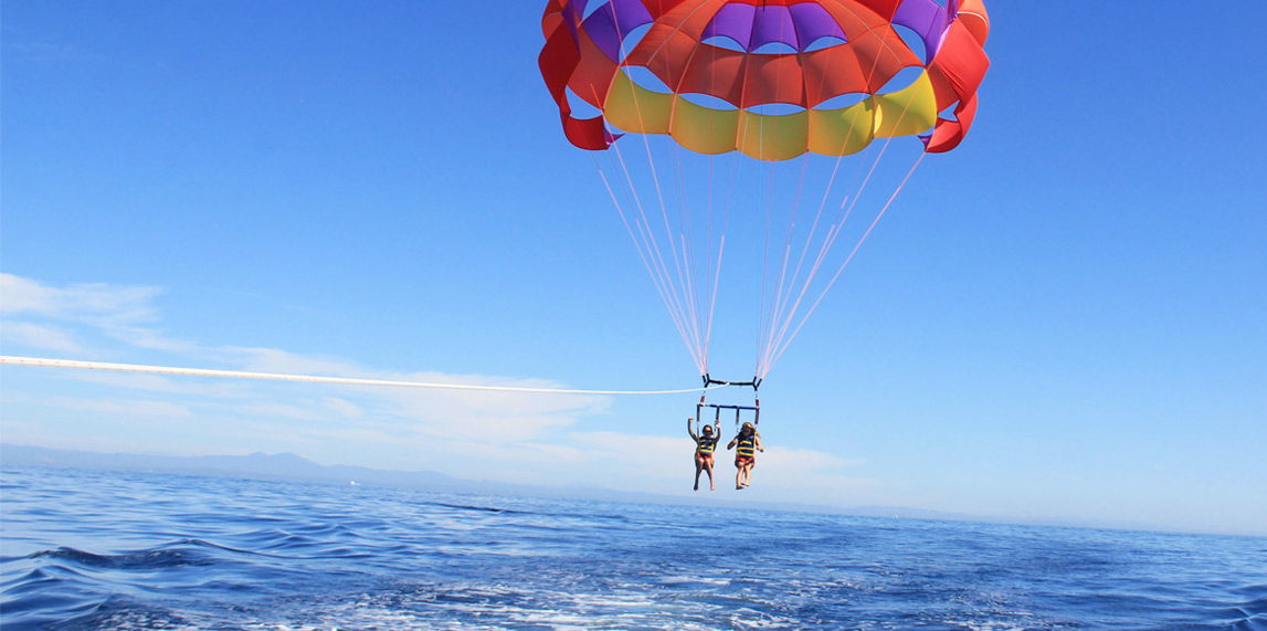 Parasailing in Mauritius