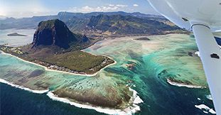 Exclusive Seaplane Tour of the Underwater Waterfall –Southwest