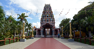 Shri Sockalingum Meenatchee Ammen Kovil - Kaylasson