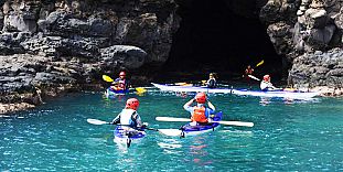 Cave Sea Kayaking – West Coast