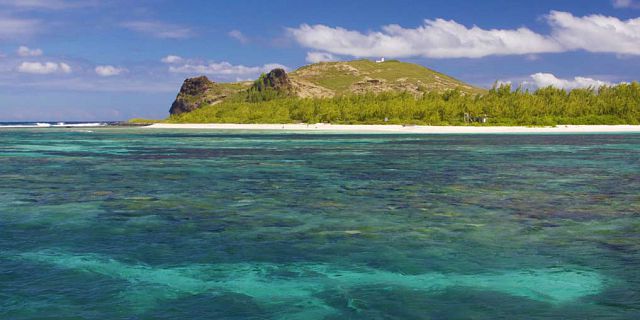 Catamaran cruise flat island mauritius