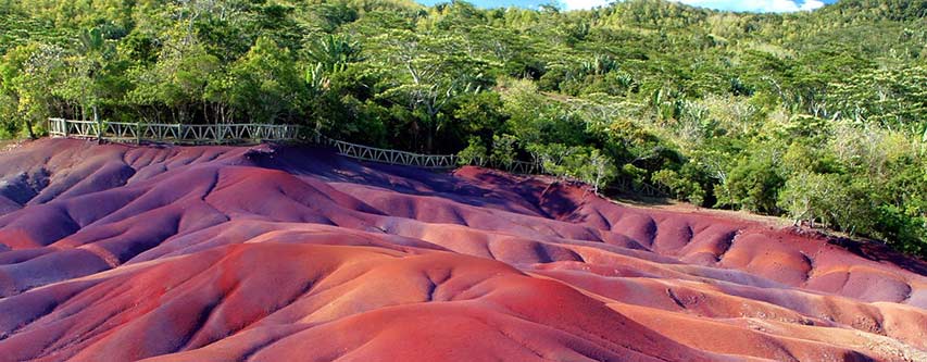 mauritius sands coloured 7 Chamarel 7 Coloured Colours  The Chamarel of Earth of