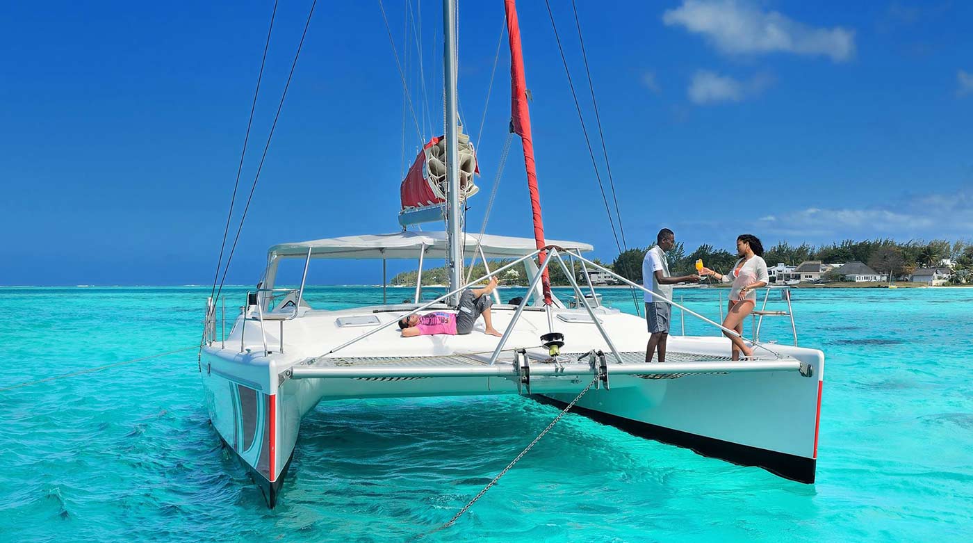 Mauritius Luxury Honeymoon Package 6 Nights 7 Days - Image 1