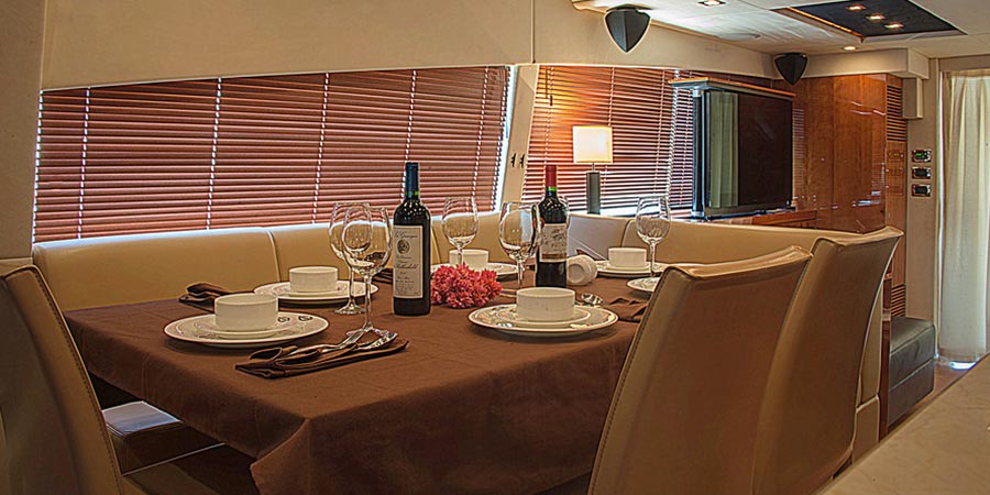 Sunseeker royal yacht overnight cruise in mauritius (16)