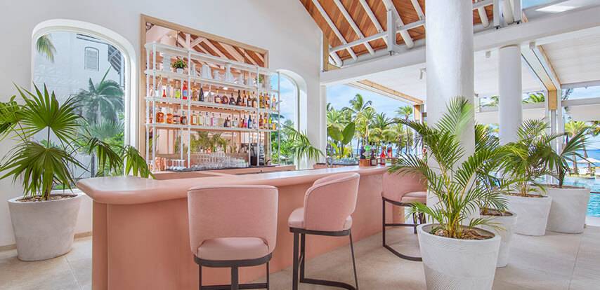 Bars at LUX* Belle Mare Hotel