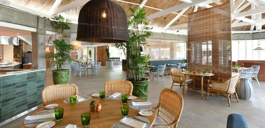 Restaurants and Bar at Veranda Grand Baie Hotel & Spa