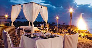 Romantic Candlelight Beach Dinner