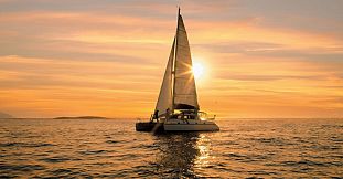 Overnight Catamaran Sunset-Dinner Cruise