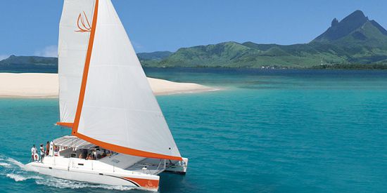 Catamaran Cruise To Ile Aux Cerfs (From Mauritius South East)