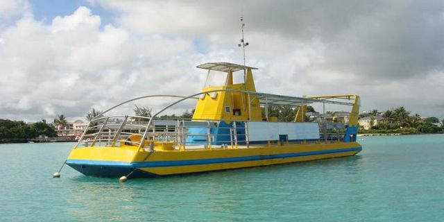 Nessee semi submarine mauritius