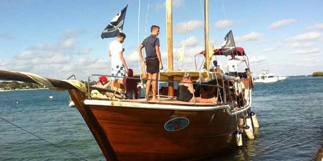 Pirate Boat Cruise To Ile Aux Cerfs Island Mauritius - 