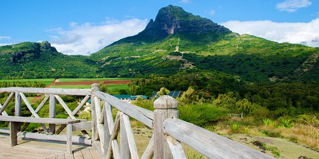 Visit to Casela Nature Parks - African Safari & Adventures - Mauritius ...